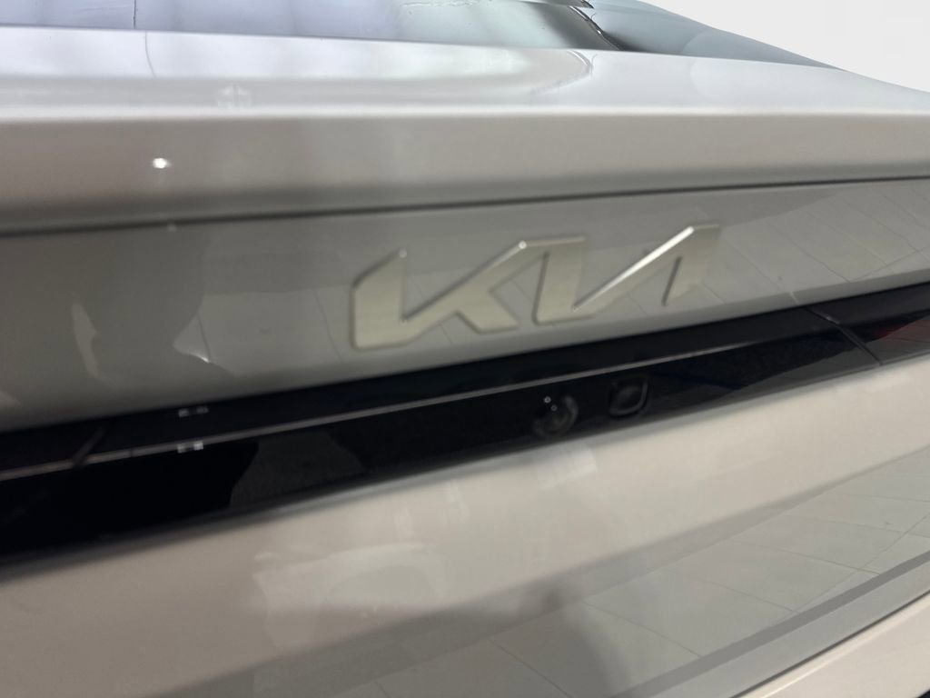 Used 2025 Kia K4 EX FWD image 21