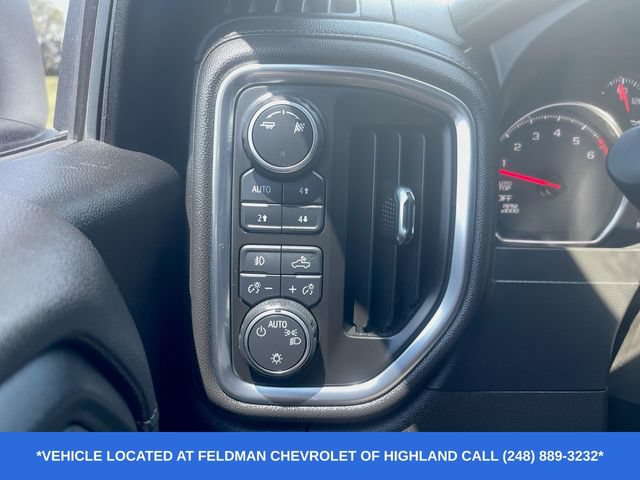 Used 2019 Chevrolet Silverado 1500 LT Trail Boss AWD/4WD image 18