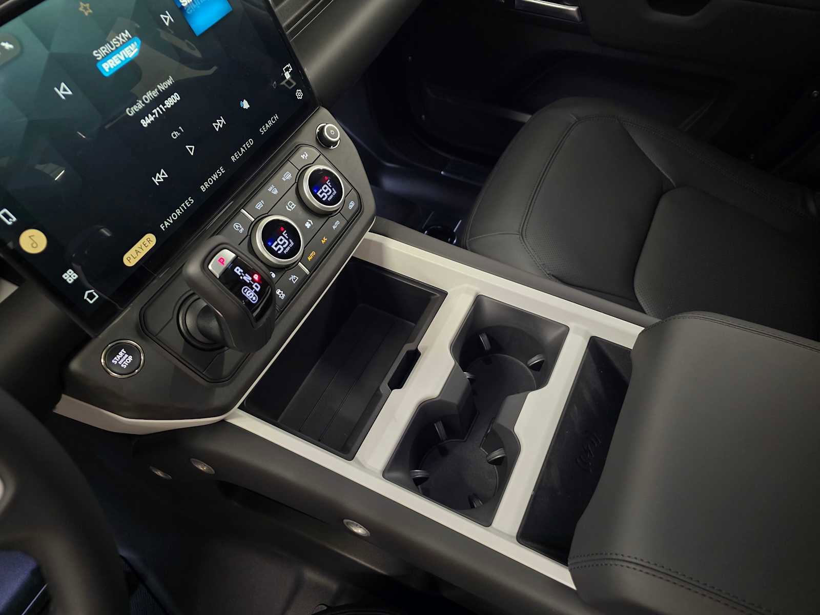 New 2026 Land Rover Defender 110 S AWD/4WD image 31