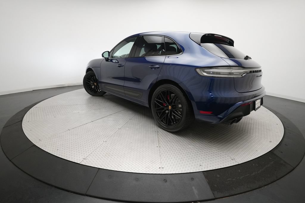 Certified 2022 Porsche Macan GTS w/ Premium Package Plus AWD/4WD image 35