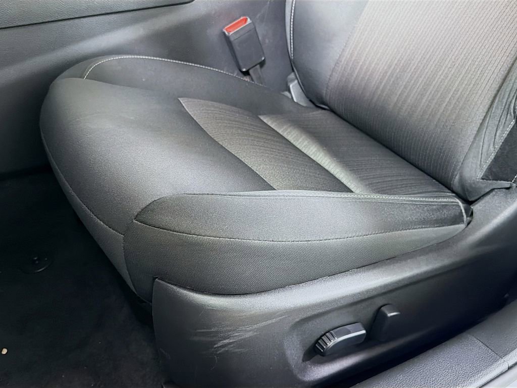 Used 2024 Nissan Altima 2.5 SV FWD image 22