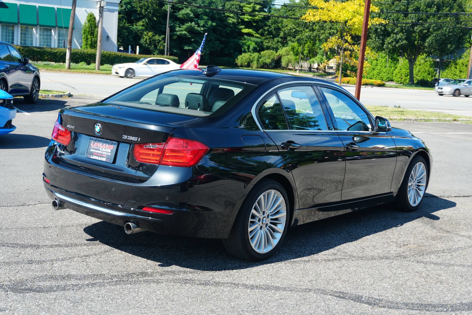 Used 2014 BMW 335i xDrive Sedan AWD/4WD image 5
