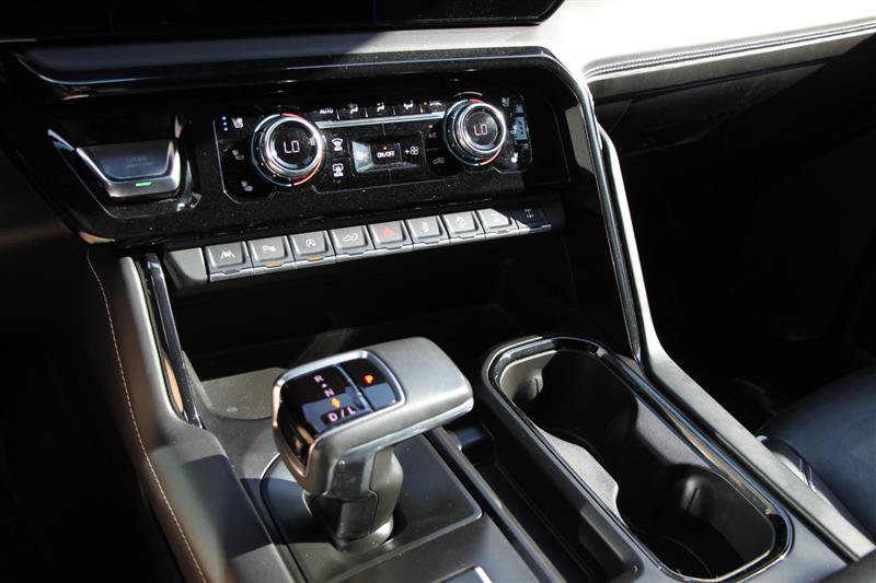 Used 2022 GMC Sierra 1500 AT4X image 31