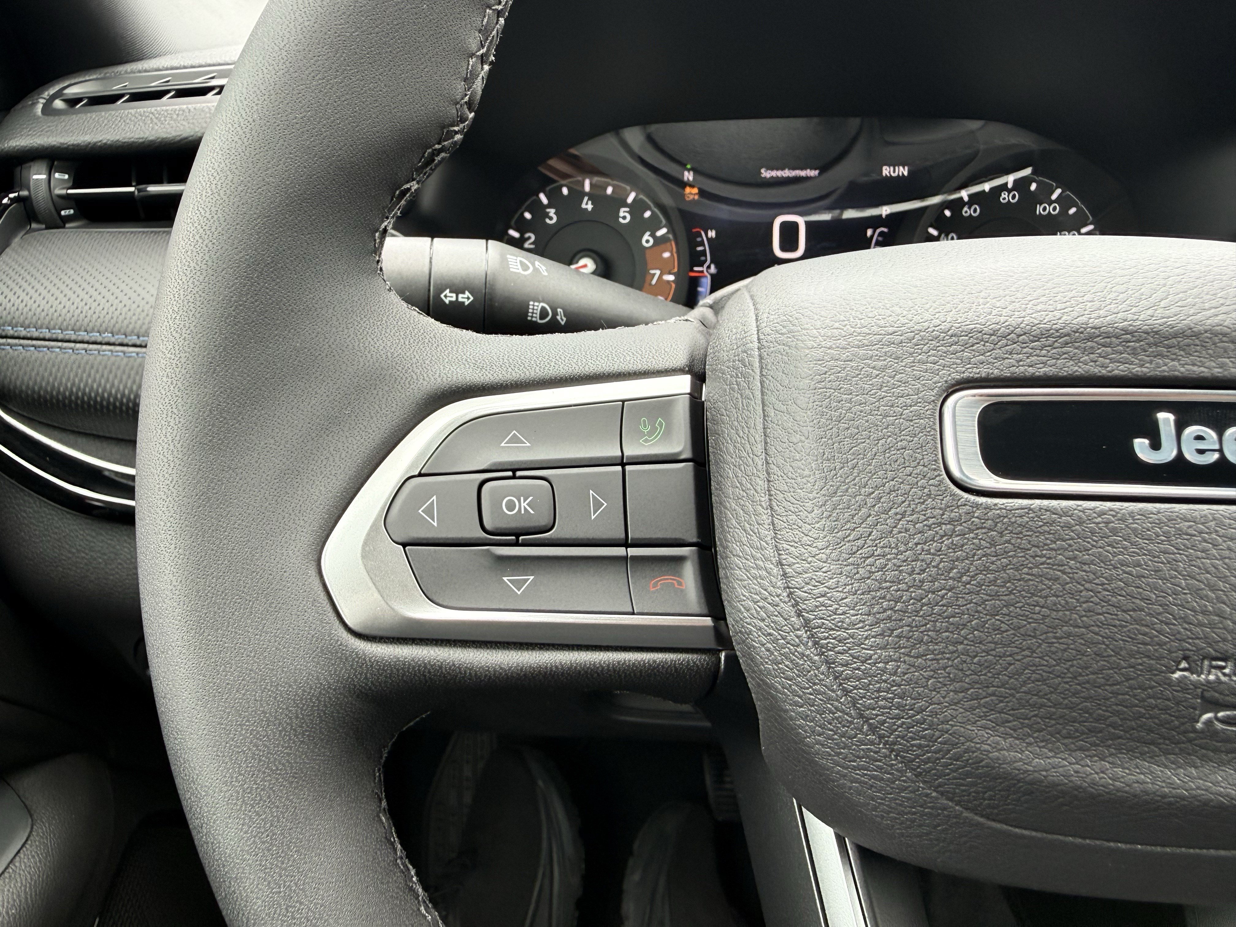 New 2026 Jeep Compass Latitude AWD/4WD image 18