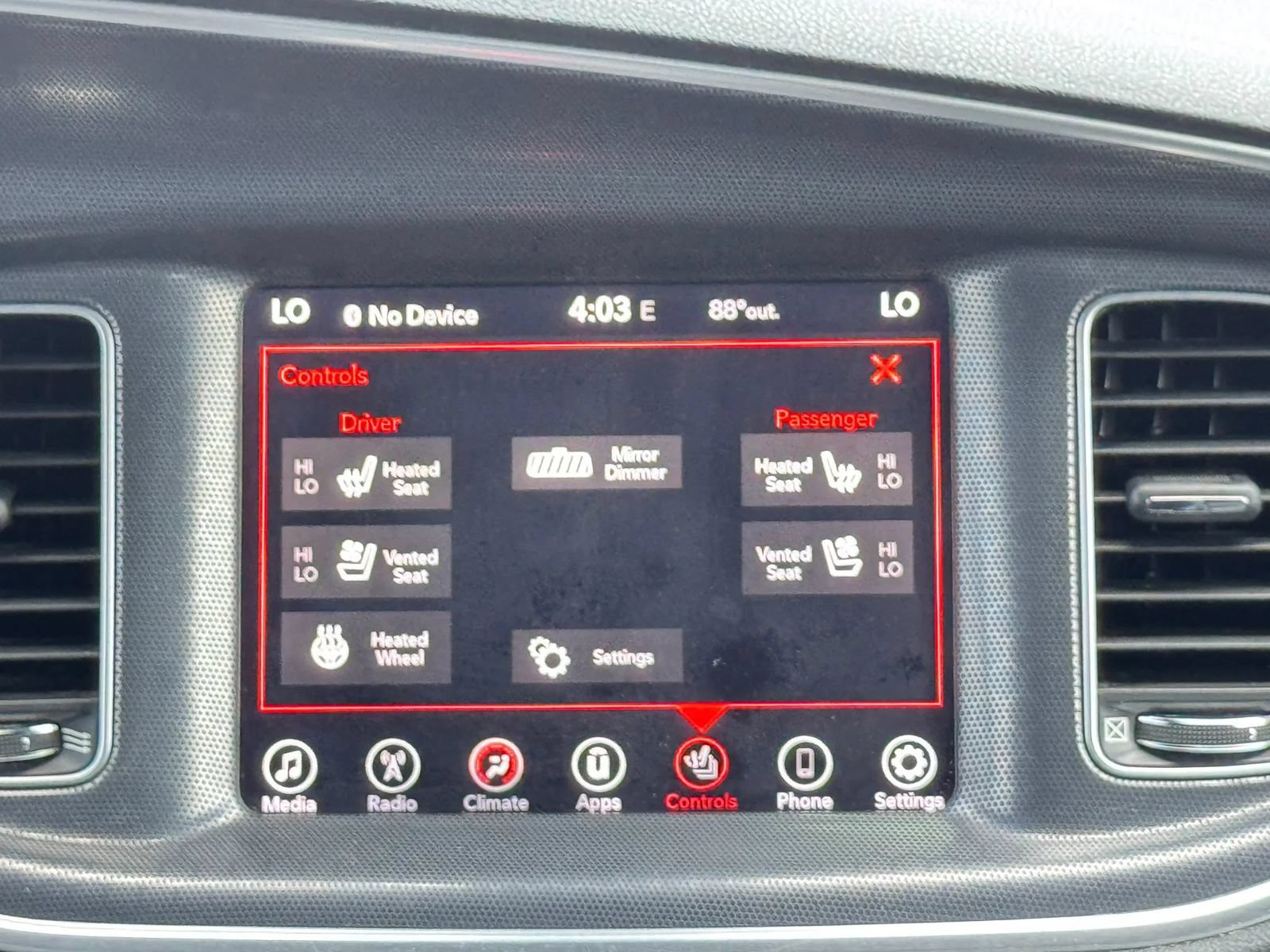 Used 2017 Dodge Charger SXT w/ AWD Plus Group image 32