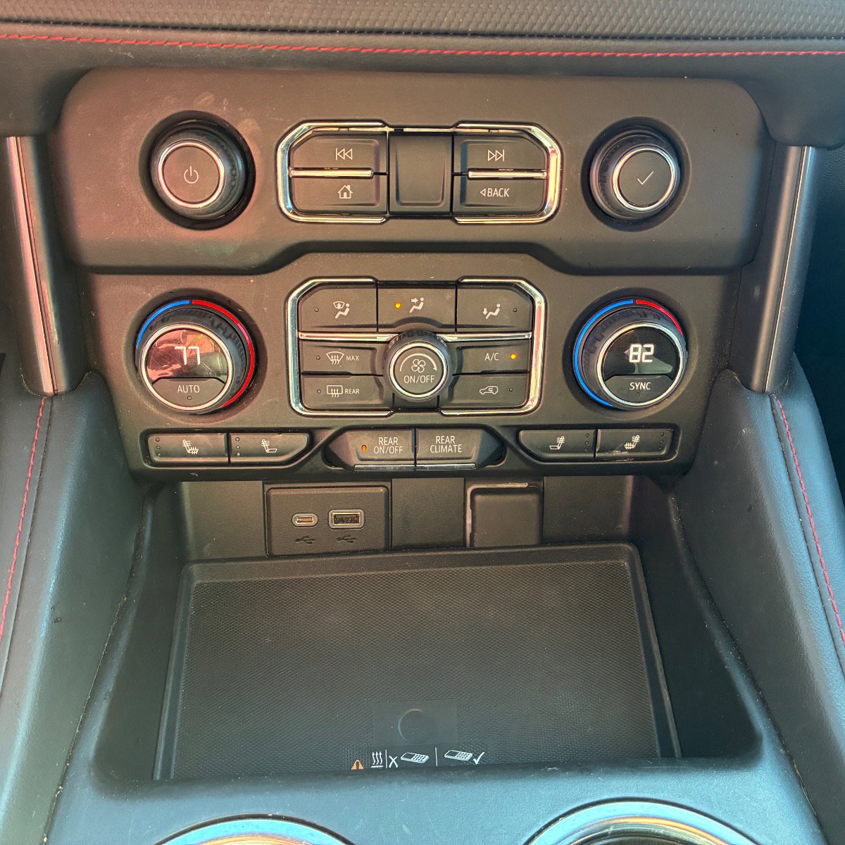 Used 2022 Chevrolet Tahoe RST w/ Luxury Package image 16