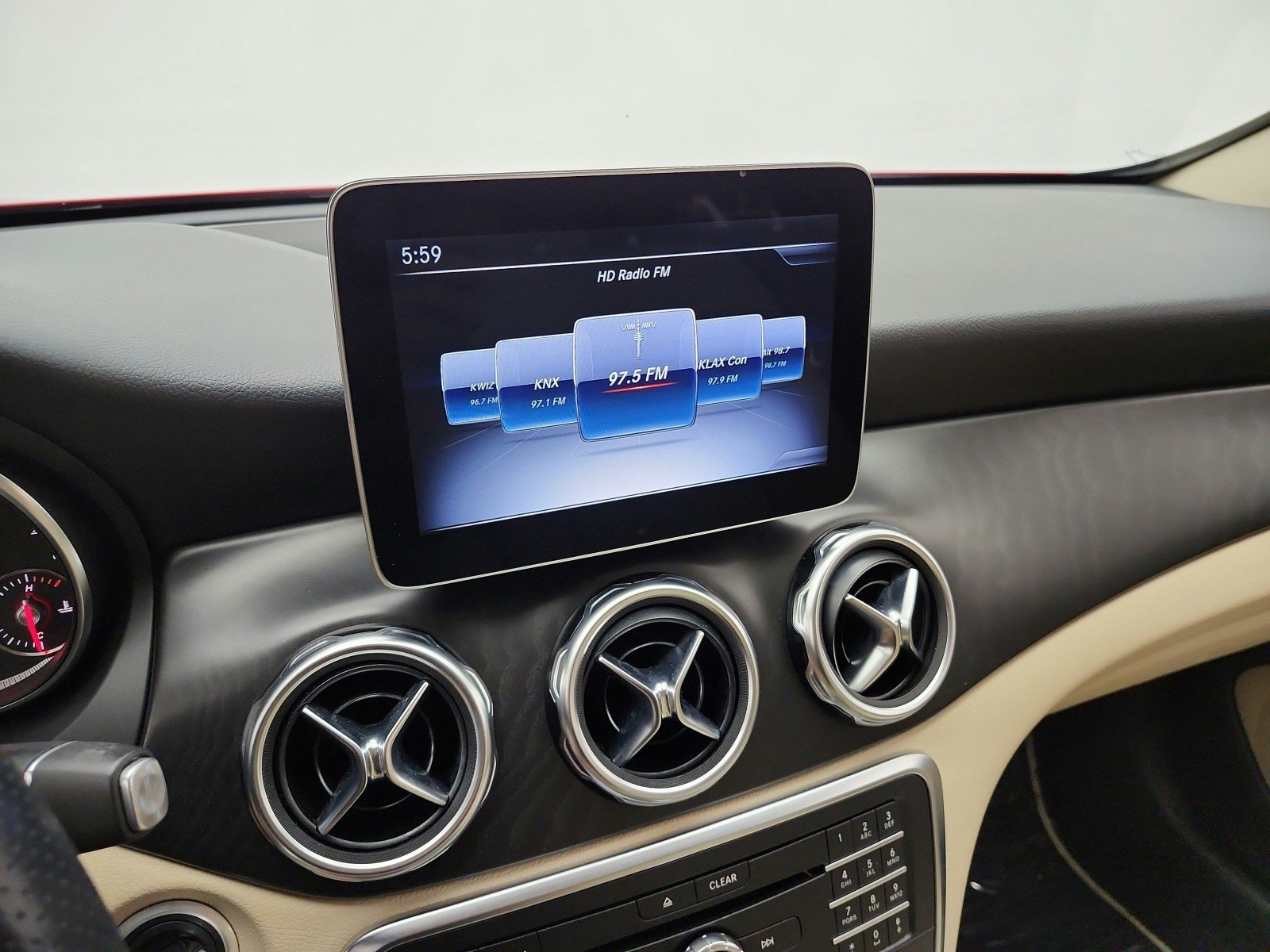 Used 2019 Mercedes-Benz GLA 250 image 10