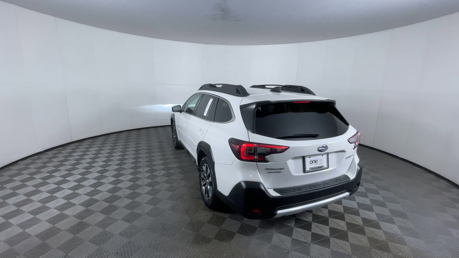 Used 2024 Subaru Outback Limited AWD/4WD image 7