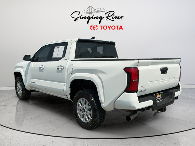 Used 2026 Toyota Tacoma SR5 AWD/4WD image 5
