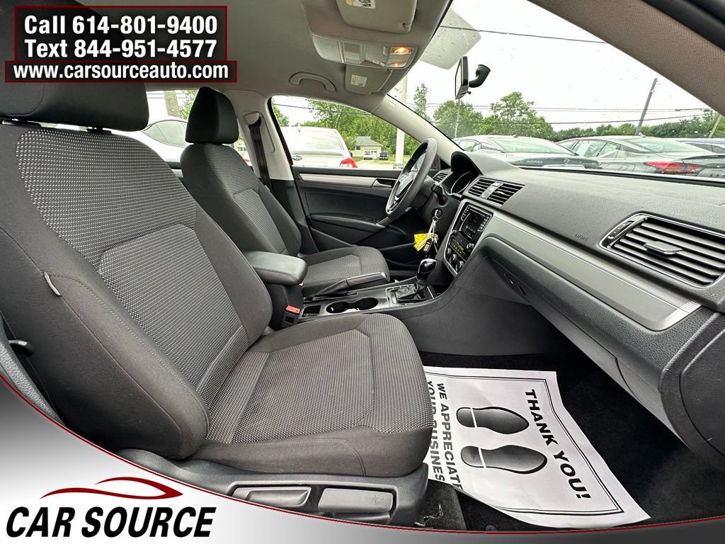 Used 2016 Volkswagen Passat 1.8T S FWD image 25