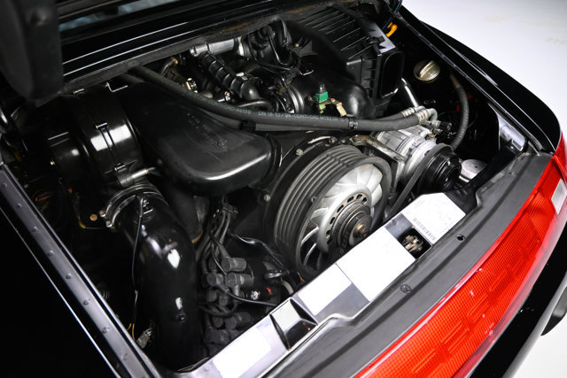Used 1995 Porsche 911 Carrera RWD image 36