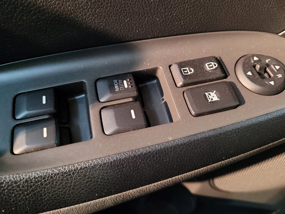 Used 2017 Kia Forte LX image 27