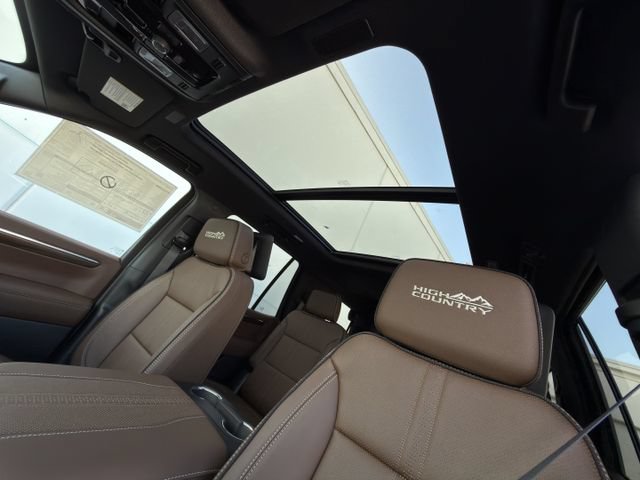 New 2026 Chevrolet Tahoe High Country AWD/4WD image 21