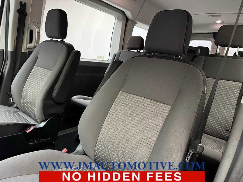 Used 2023 Ford Transit 350 XLT image 13