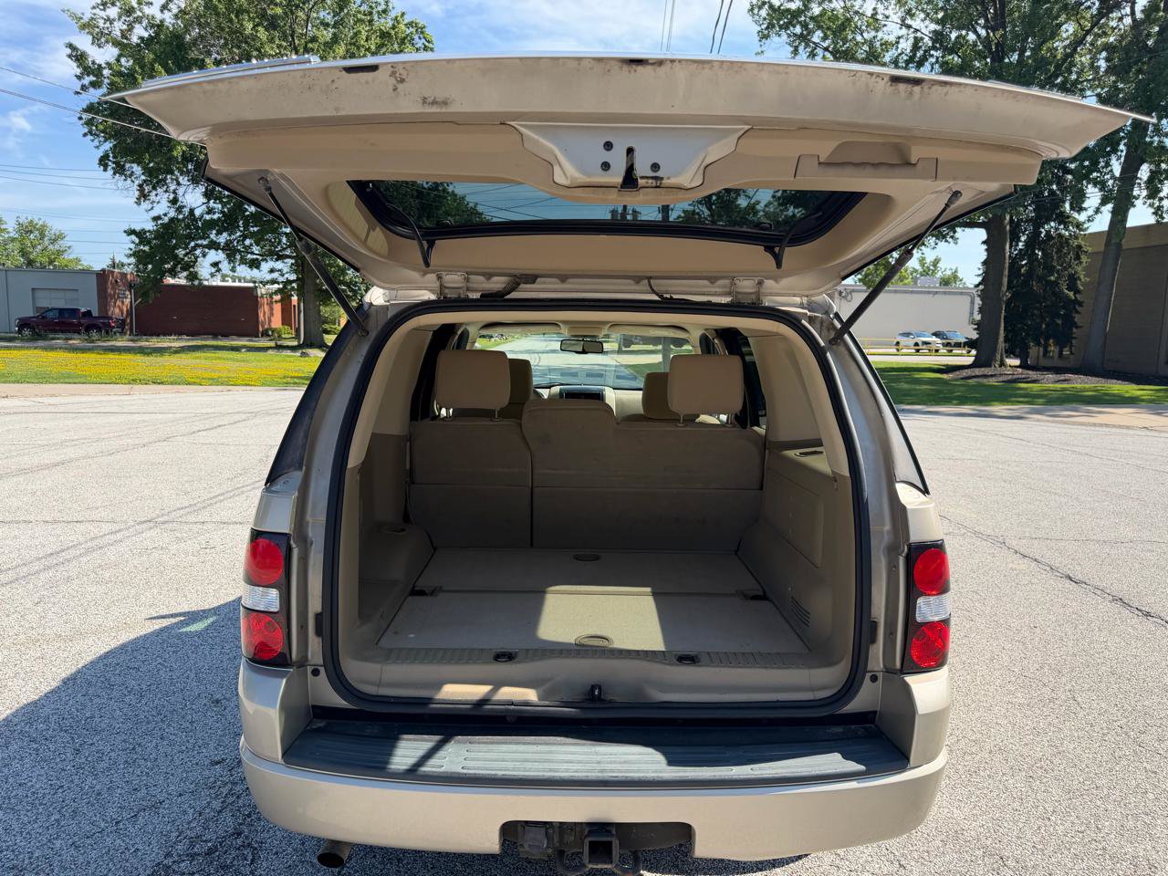 Used 2007 Ford Explorer XLT AWD/4WD image 15