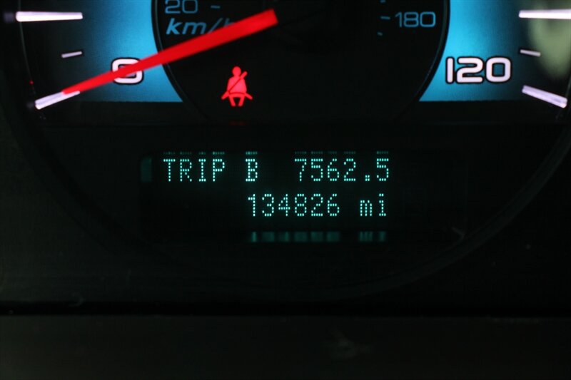 Used 2010 Ford Fusion SEL FWD image 7