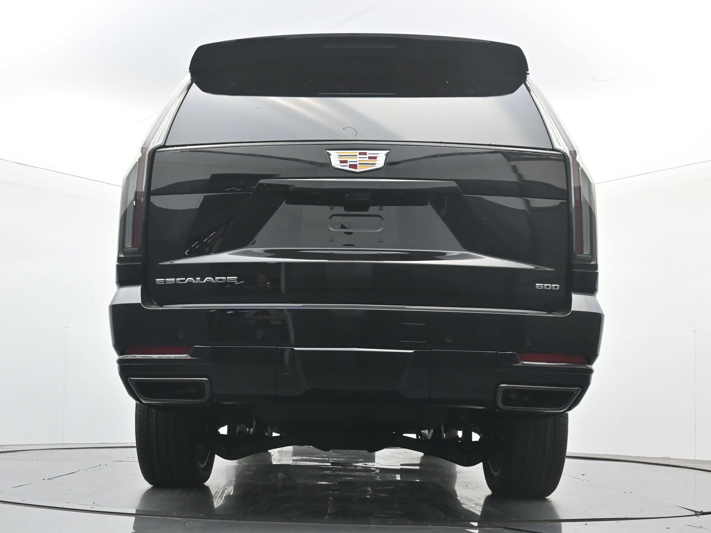 New 2026 Cadillac Escalade ESV Sport w/ Touring Package AWD/4WD image 18