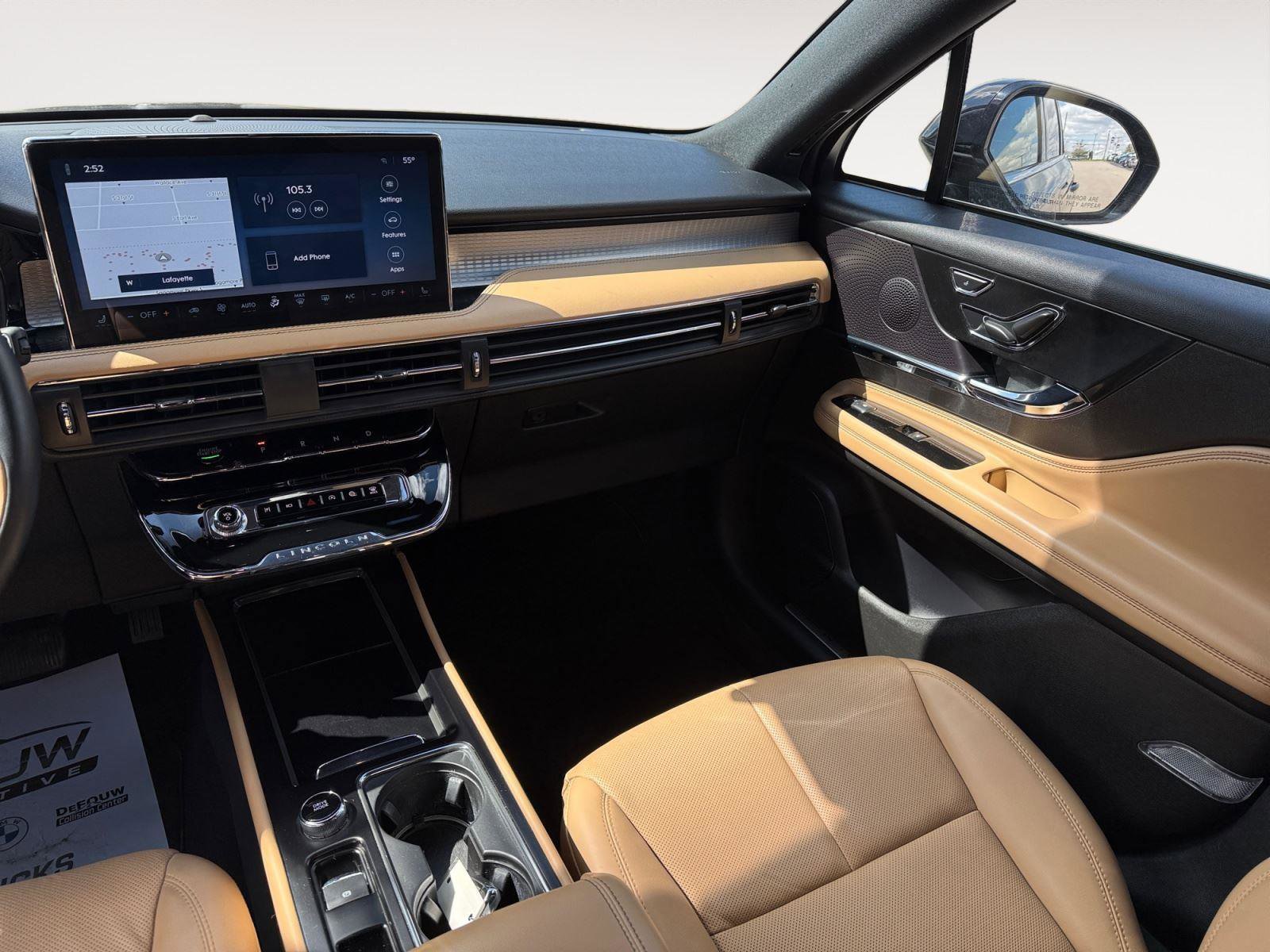 Used 2023 Lincoln Corsair Reserve image 12
