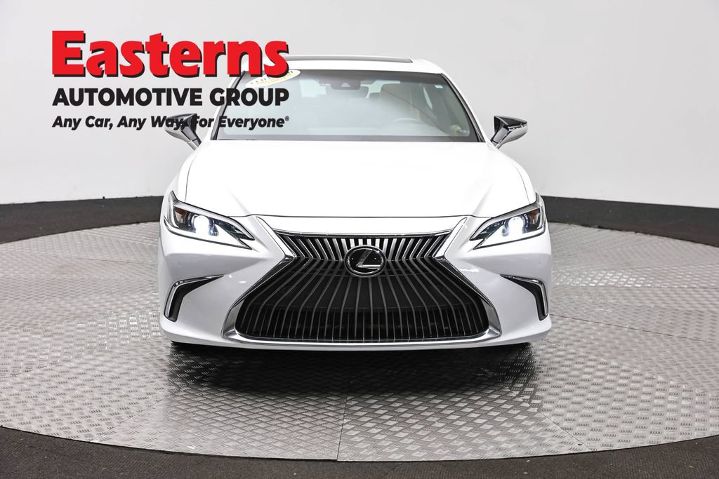 Used 2021 Lexus ES 350 w/ Premium Package FWD image 2