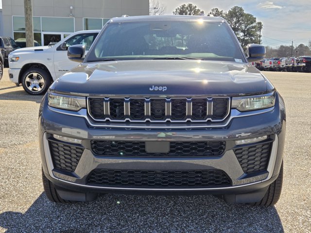 New 2026 Jeep Grand Cherokee Limited image 2