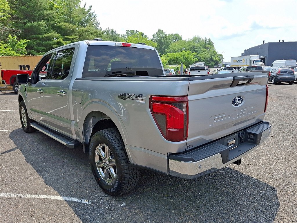 Used 2024 Ford F150 XLT w/ Mobile Office Package image 4