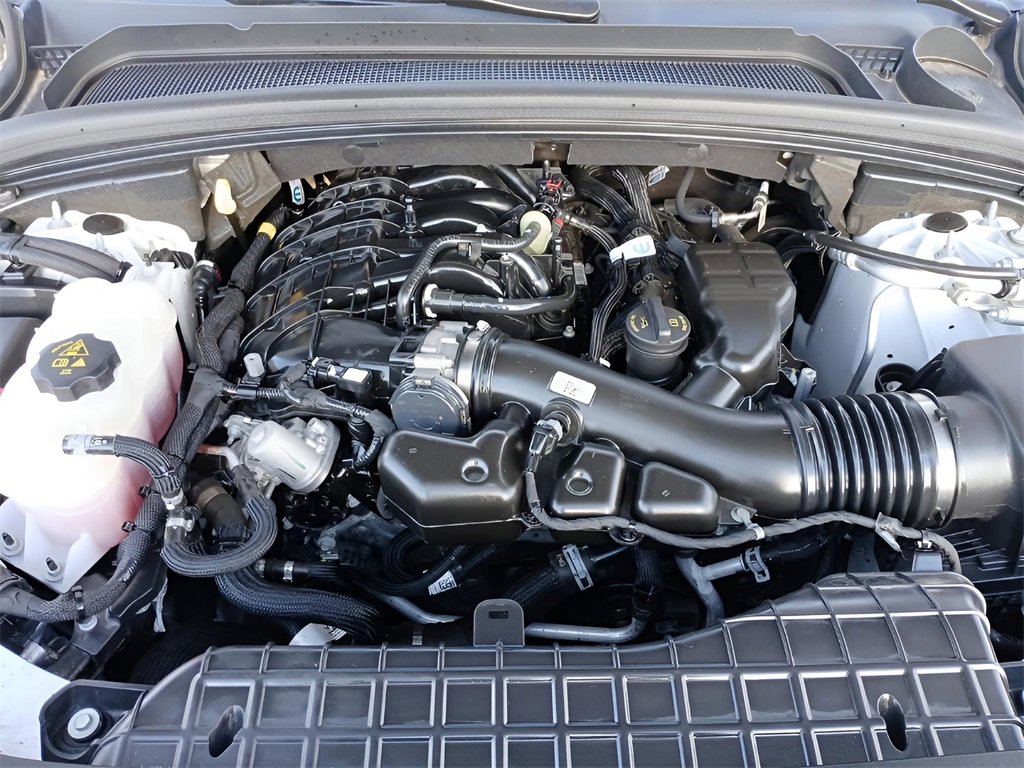 Used 2023 Jeep Grand Cherokee L Laredo image 29