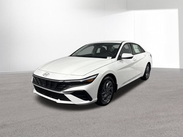 Used 2025 Hyundai Elantra Hybrid FWD image 47