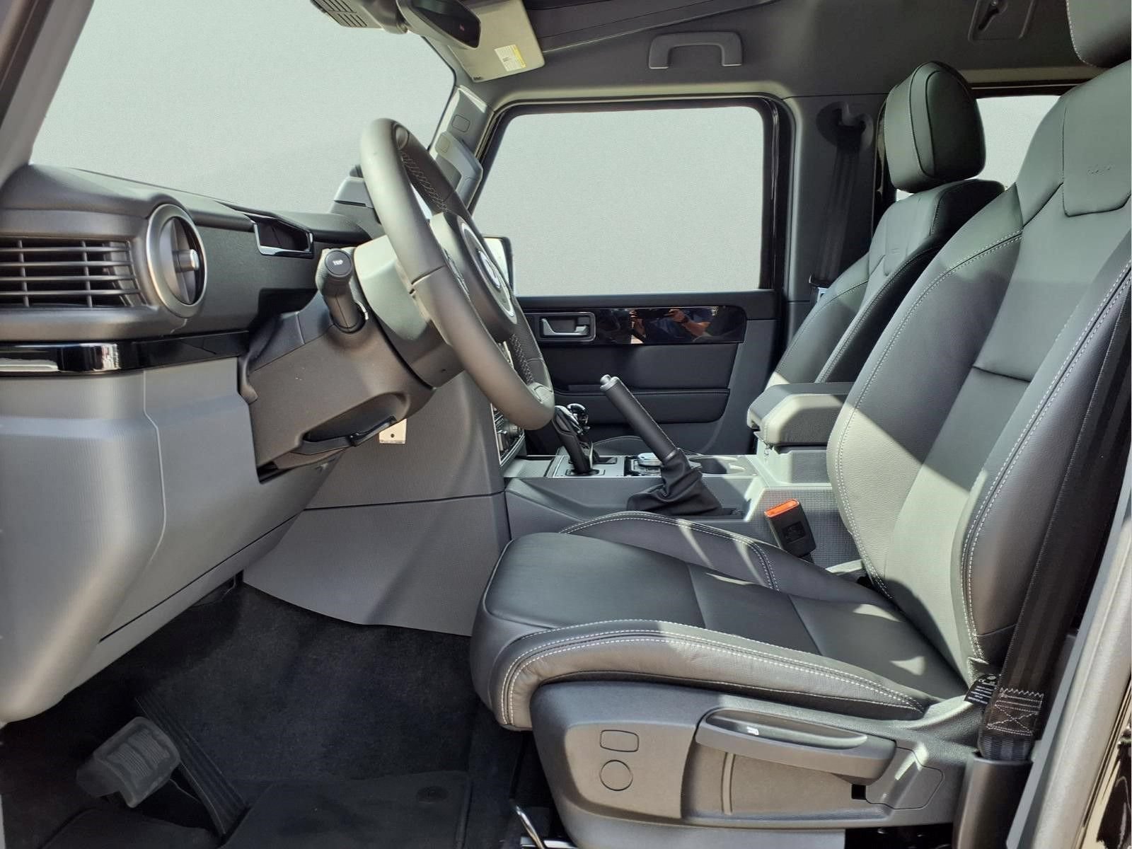 New 2026 INEOS Grenadier Quartermaster AWD/4WD image 9