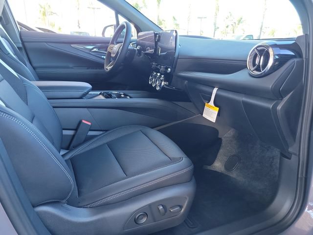 New 2026 Chevrolet Blazer EV LT AWD/4WD image 17
