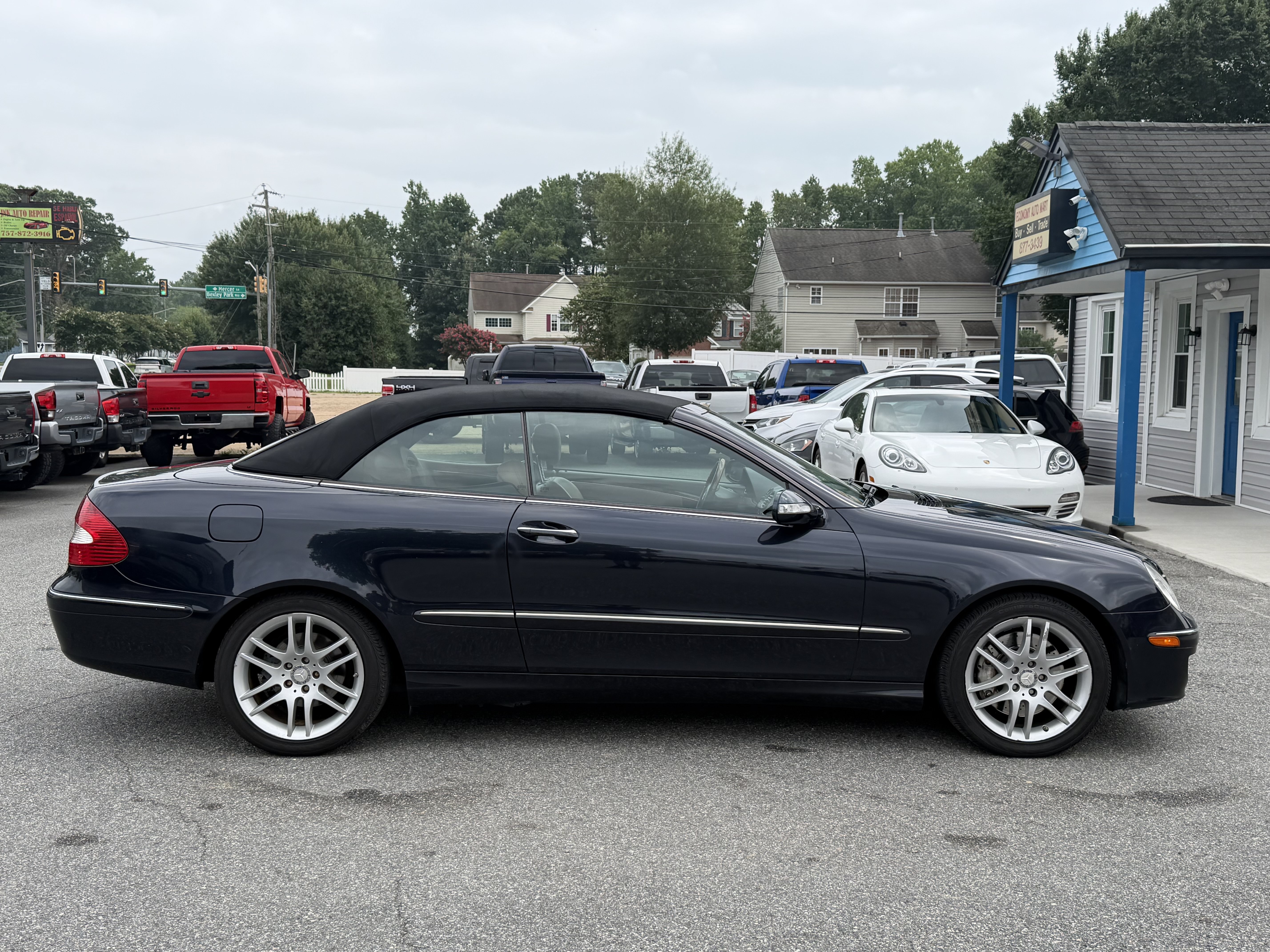 Used 2009 Mercedes-Benz CLK 350 Cabriolet image 28