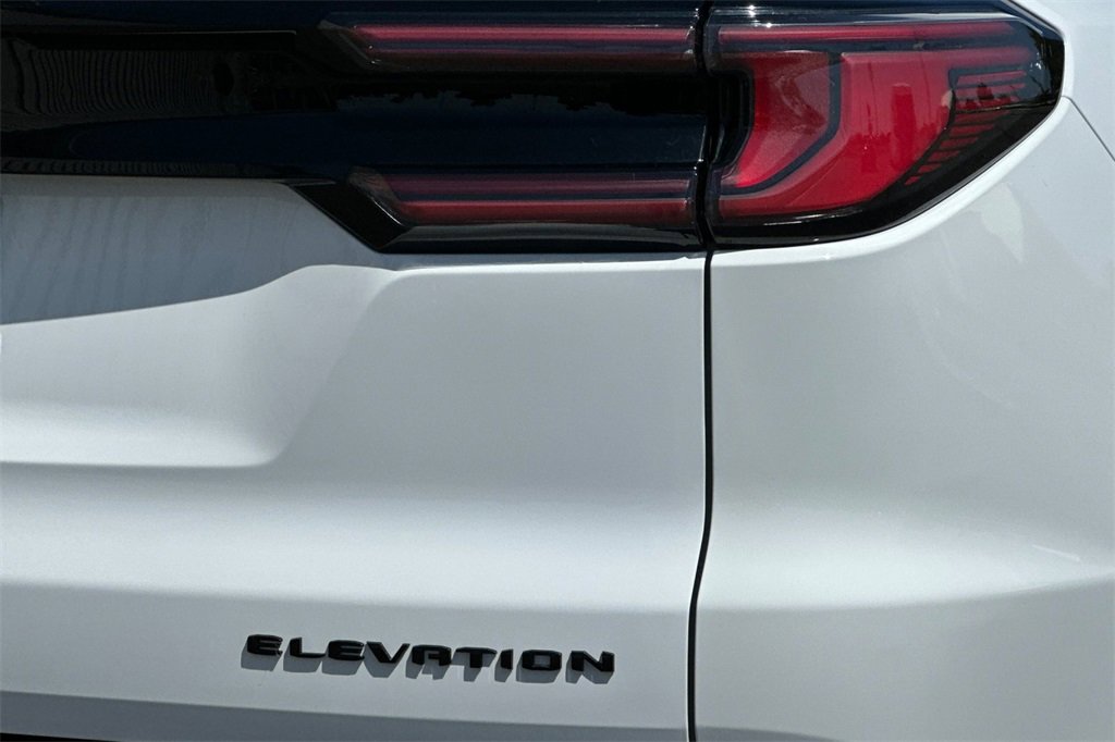 New 2025 GMC Acadia Elevation w/ Black Edition image 7