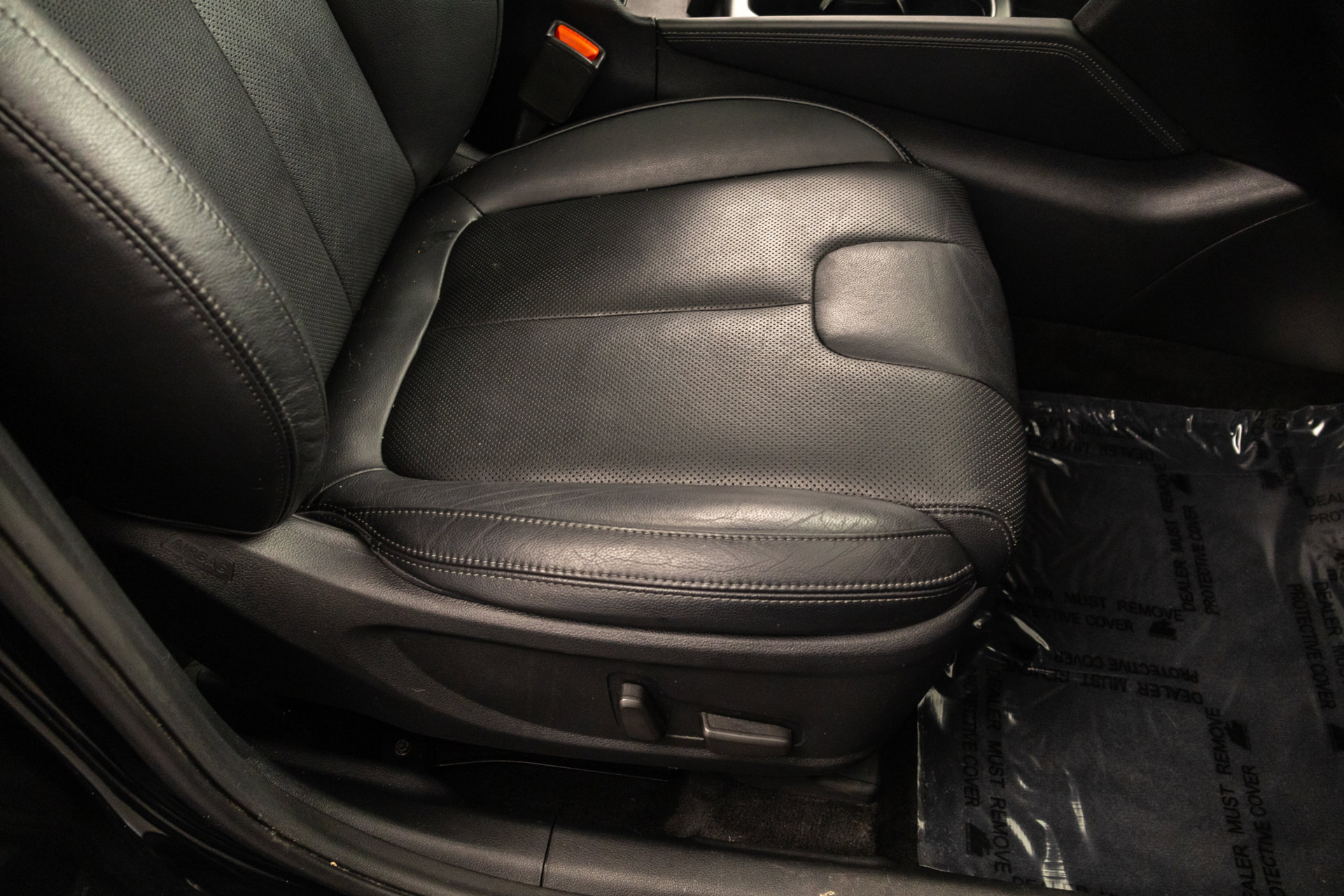 Used 2020 Hyundai Santa Fe Limited w/ Cargo Package AWD/4WD image 42