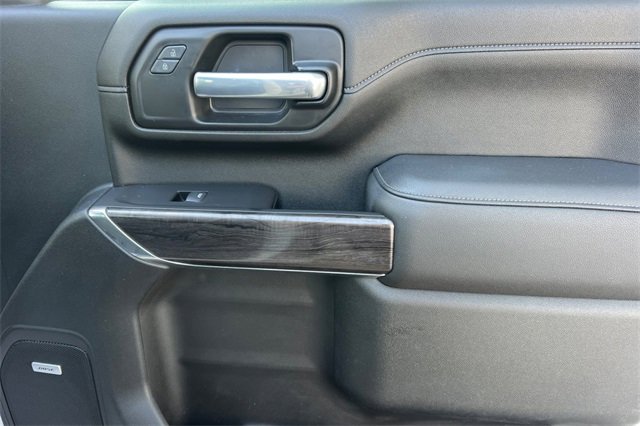 Used 2021 Chevrolet Silverado 2500 LTZ w/ LTZ Premium Package image 21