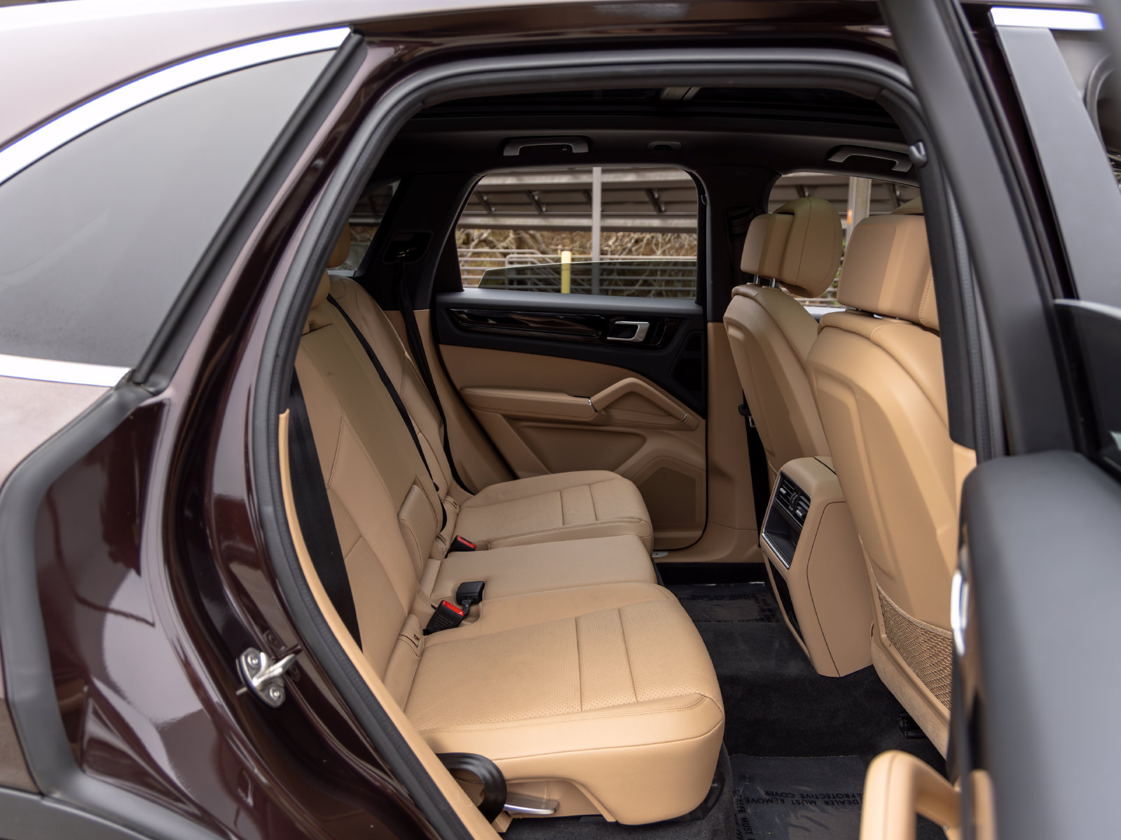 Certified 2021 Porsche Cayenne AWD/4WD image 50