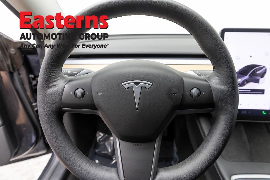 Used 2022 Tesla Model 3 Long Range AWD/4WD image 10