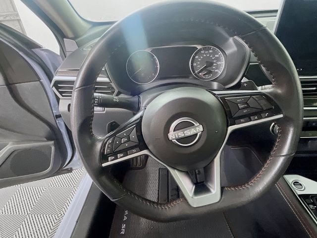 Used 2024 Nissan Altima 2.5 SR w/ SR Premium Package FWD image 12