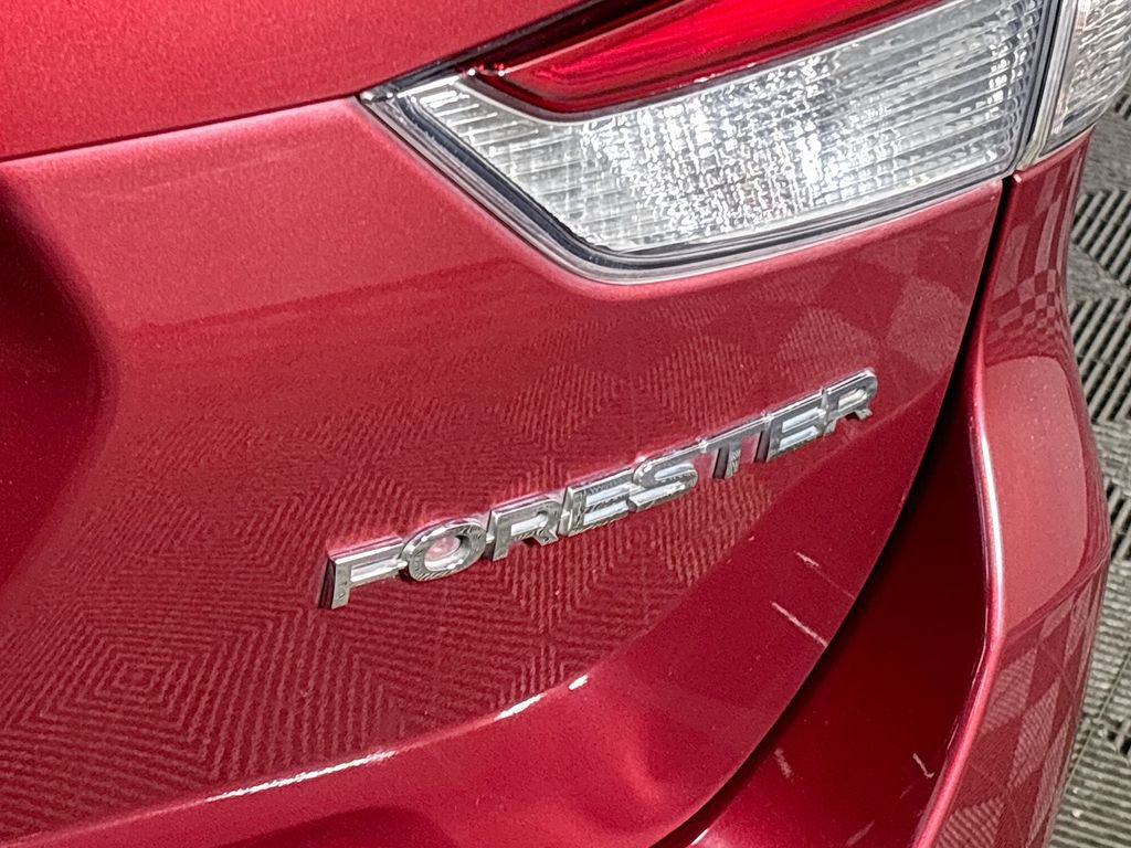 Used 2023 Subaru Forester Premium AWD/4WD image 24