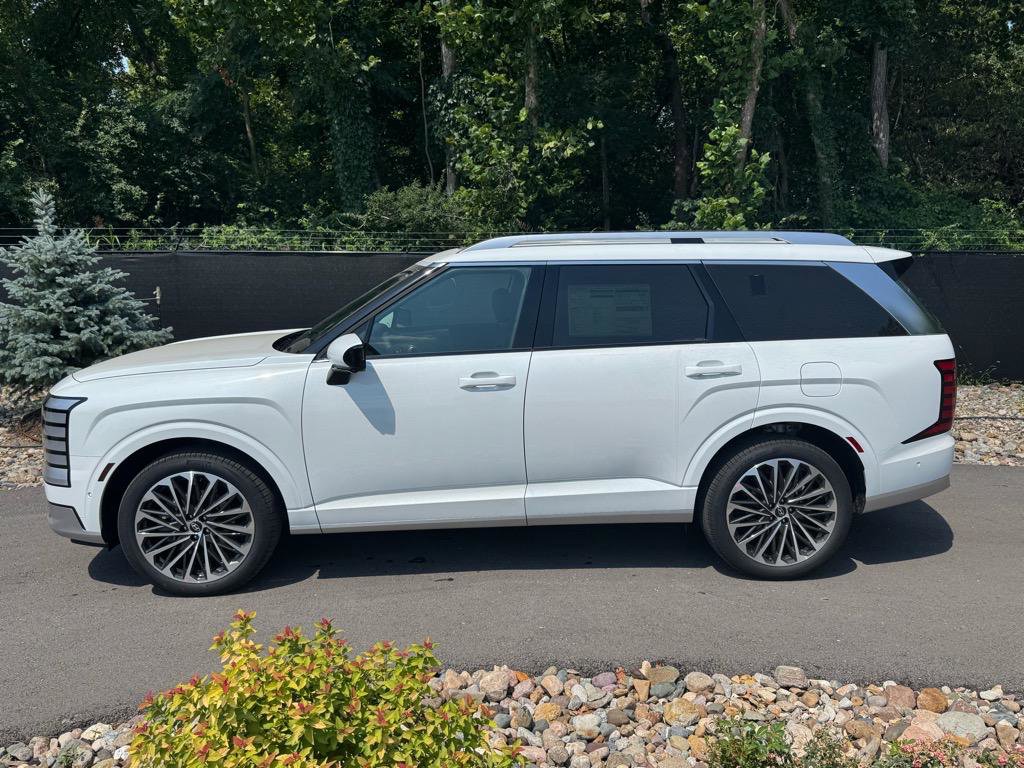New 2026 Hyundai Palisade Calligraphy image 2