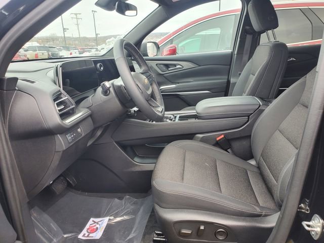 Used 2024 Chevrolet Traverse LT w/ LPO, Floor Liner Package image 21