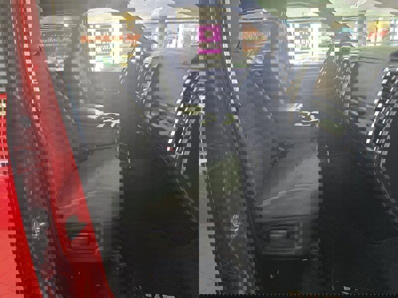 Used 2019 RAM 1500 Classic SLT image 12