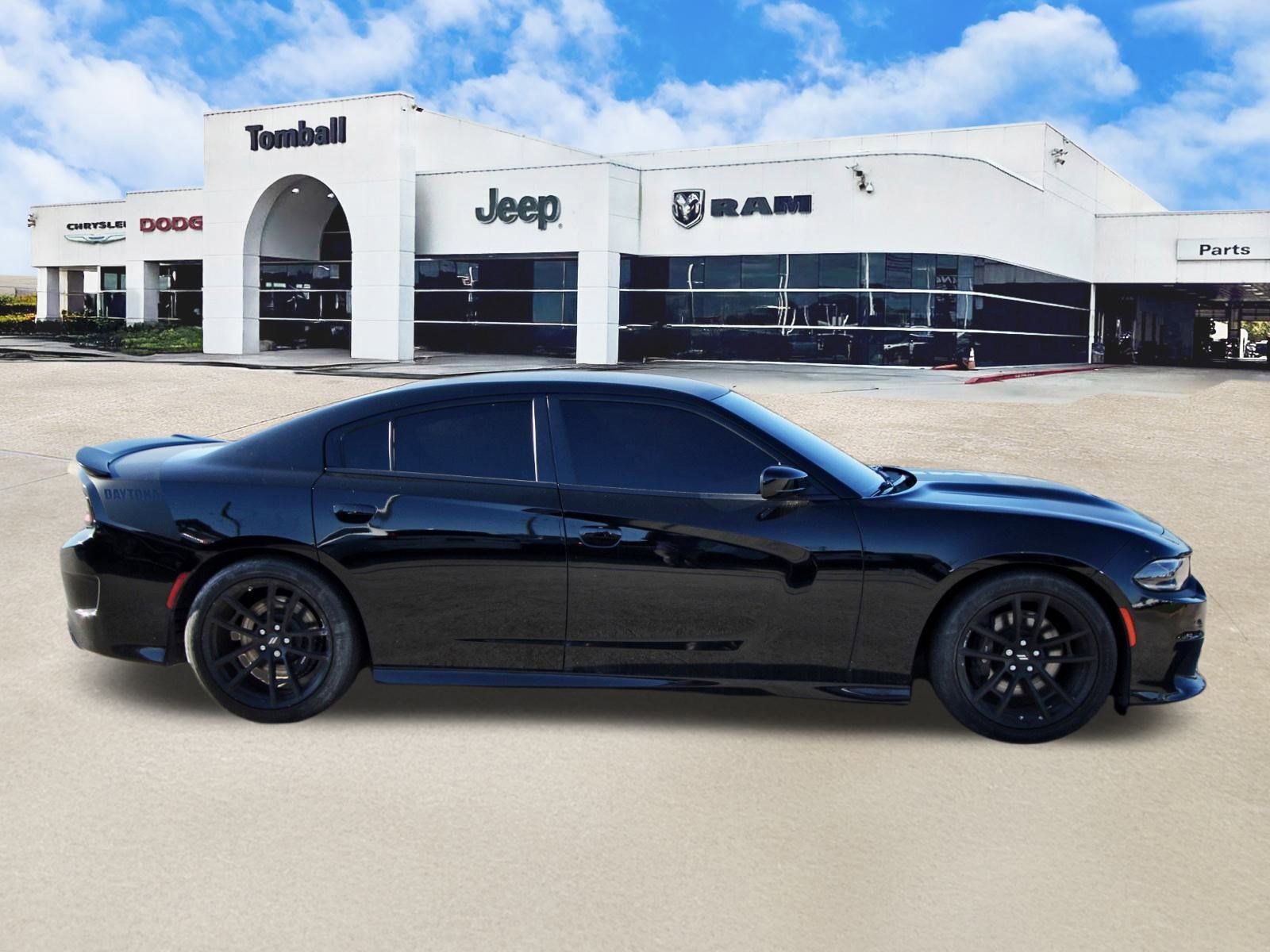 Used 2023 Dodge Charger Scat Pack w/ Daytona Edition Group image 8