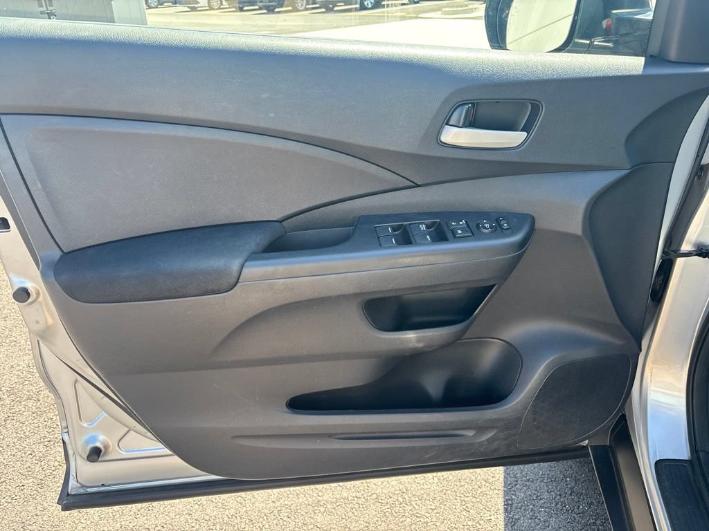 Used 2015 Honda CR-V LX image 8