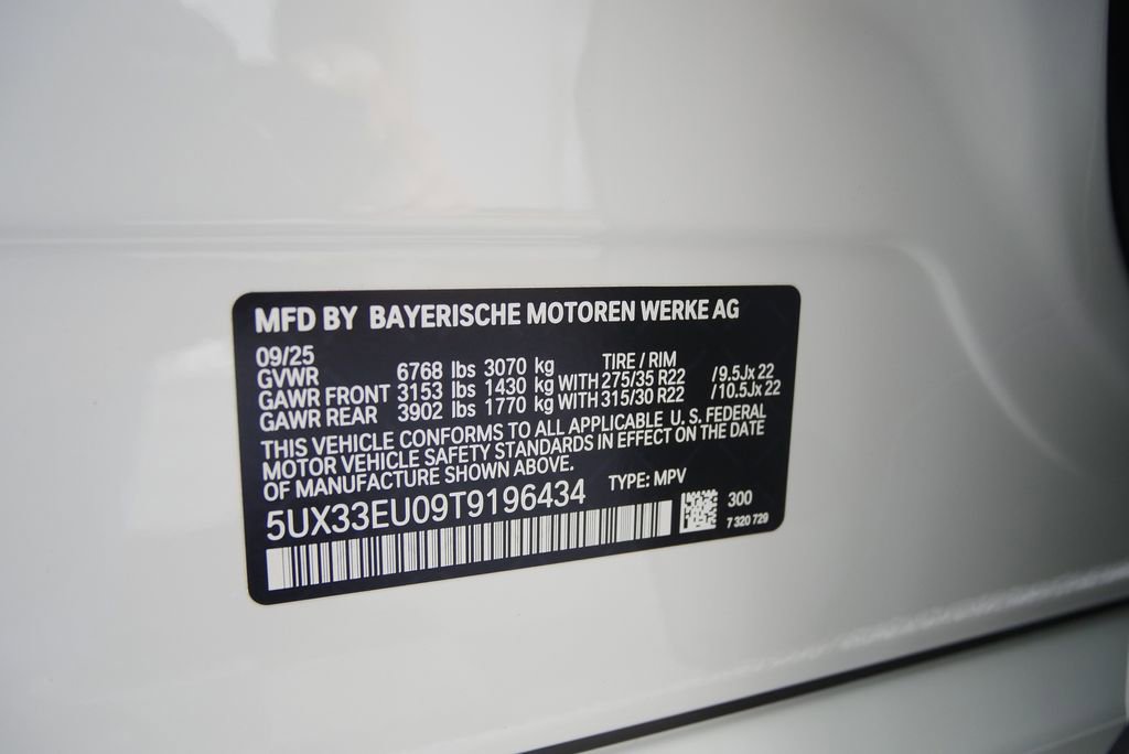 Used 2026 BMW X5 M60i image 27