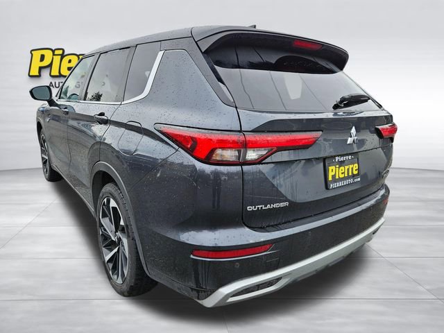 Used 2024 Mitsubishi Outlander SE image 4
