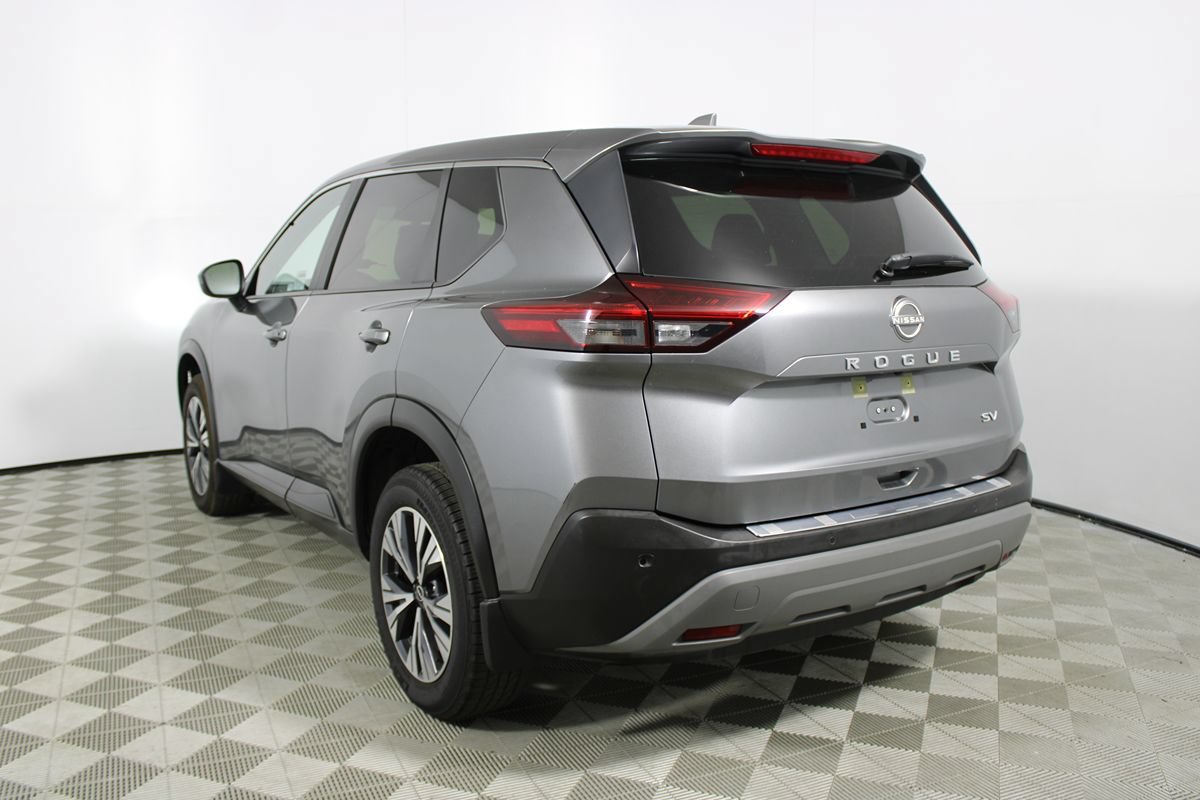 Used 2023 Nissan Rogue SV FWD image 4