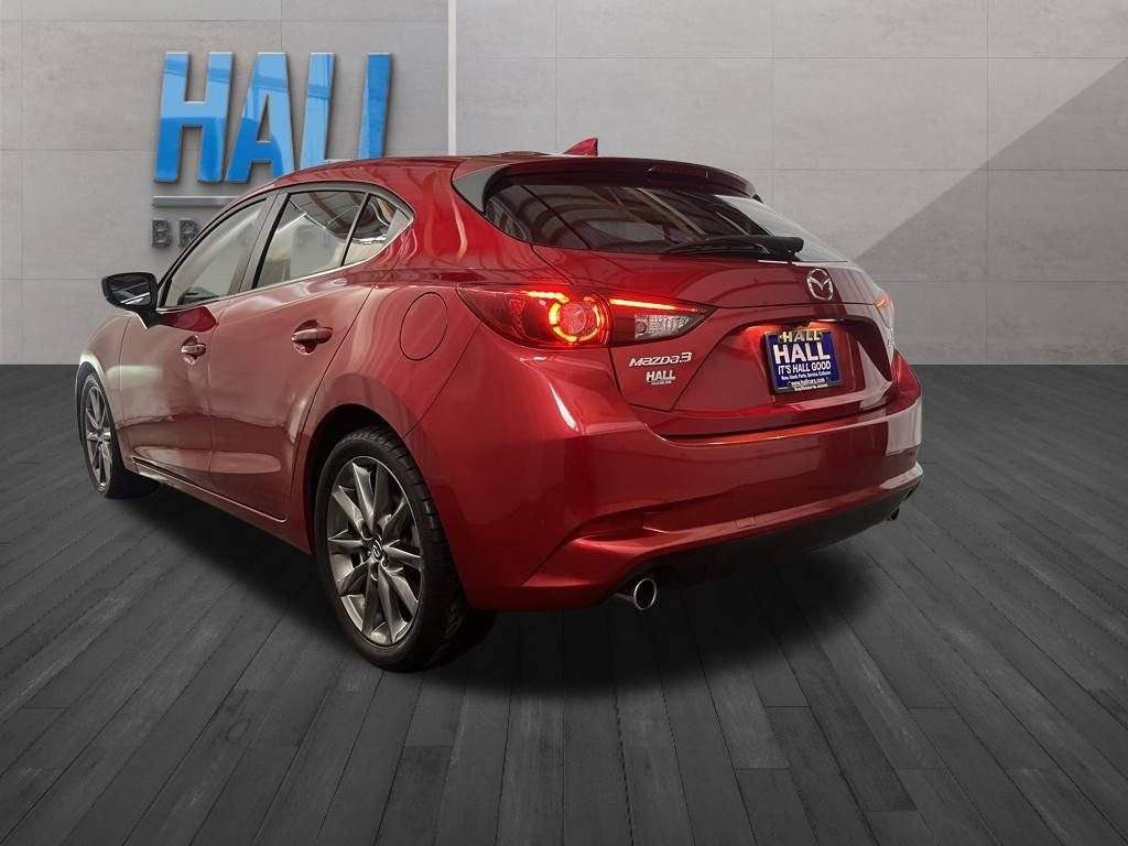 Used 2018 MAZDA MAZDA3 Grand Touring w/ Premium Equipment Package image 3