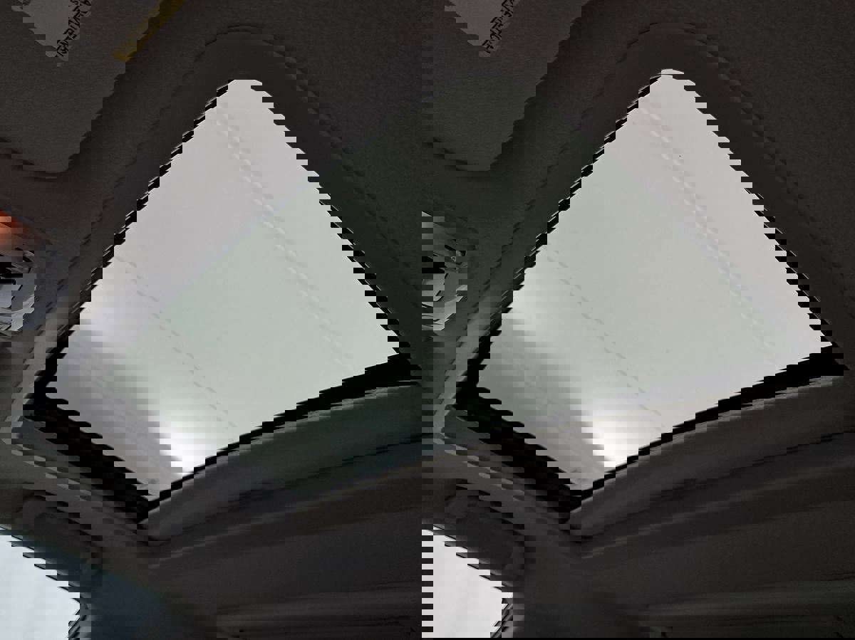 Used 2013 Toyota Sienna Limited w/ Premium Pkg image 8