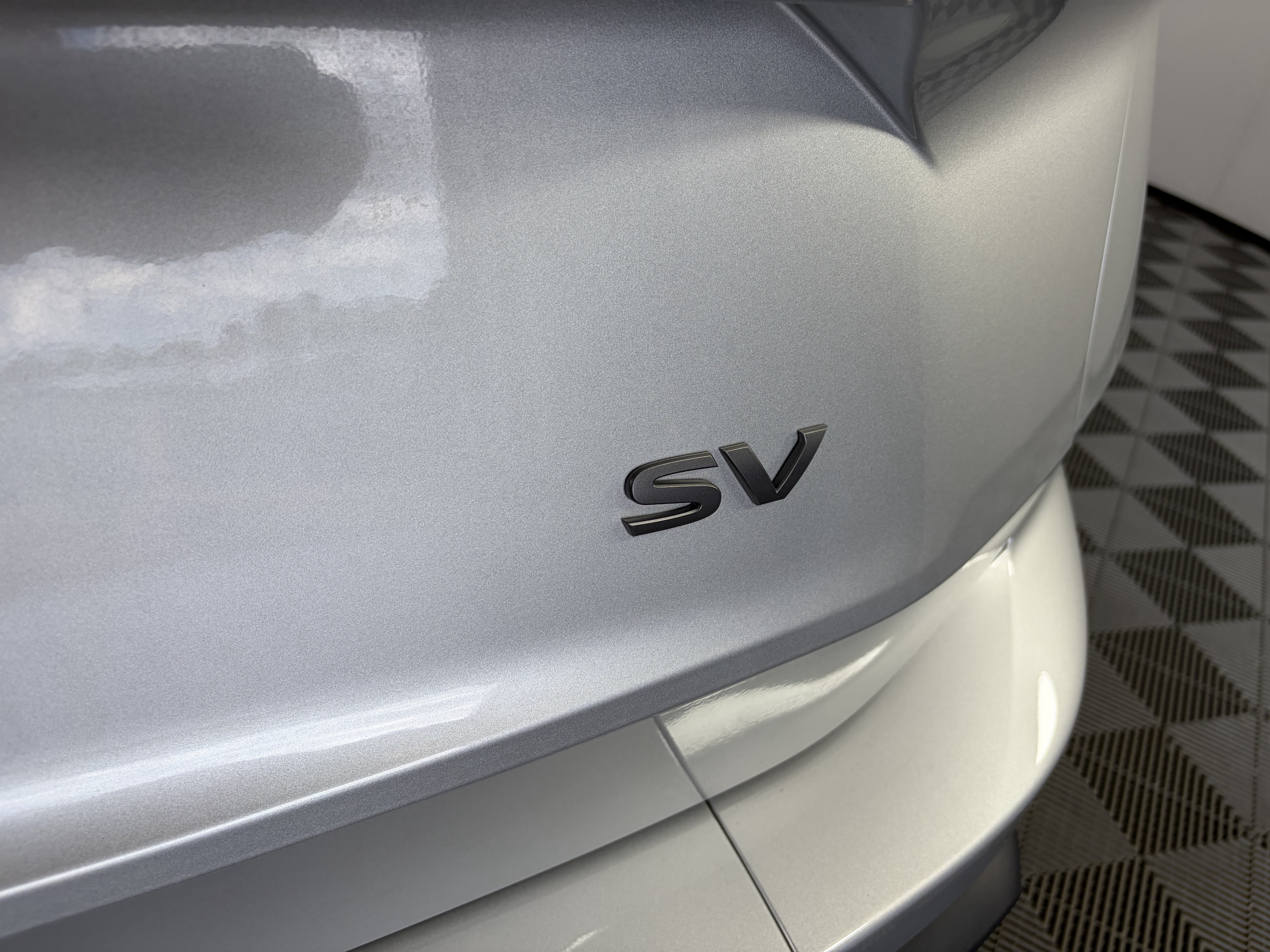 Used 2024 Nissan Rogue SV FWD image 17