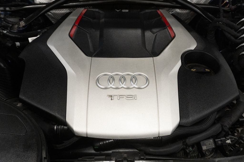 Used 2018 Audi SQ5 Prestige w/ Prestige Package AWD/4WD image 4