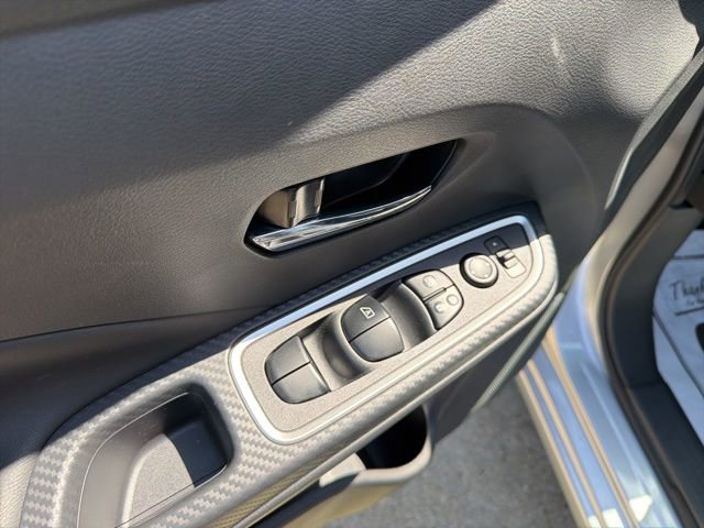 Certified 2025 Nissan Versa SR w/ Trunk Package image 11